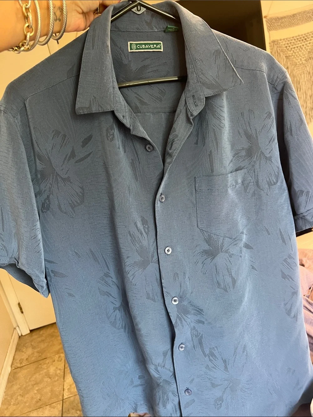 Cubavera Floral Button down Size L